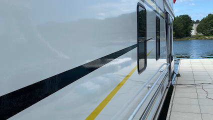 DockSide Boat Restoration Services