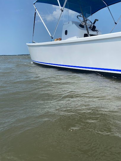 Harbor bank boat repair