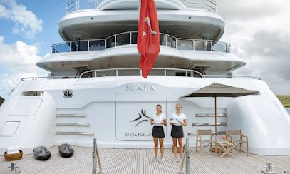 Mega Yacht Refinishing